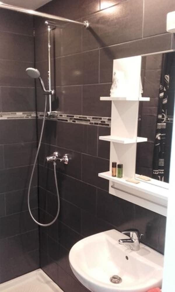 Le Kleber Hotel Montreuil  Luaran gambar