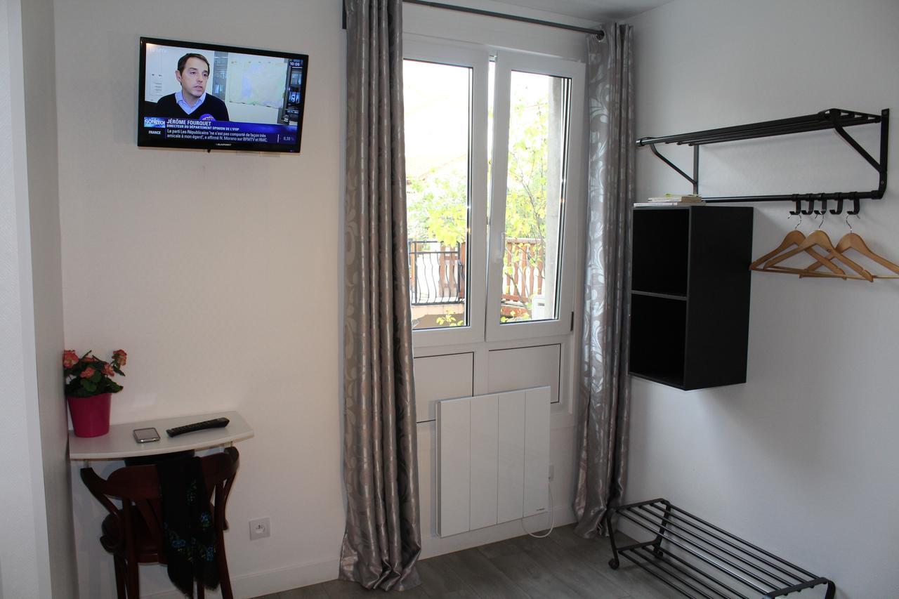 Le Kleber Hotel Montreuil  Luaran gambar